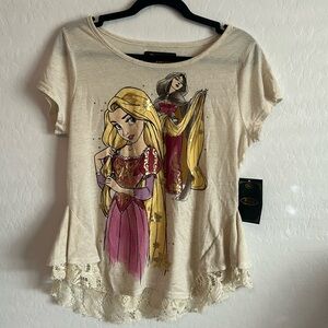 NWT Disney Fairytale Rapunzel Shirt Size Large.